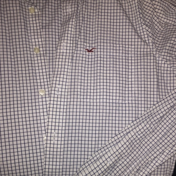 Hollister Men’s ButtonUp - Picture 2 of 2